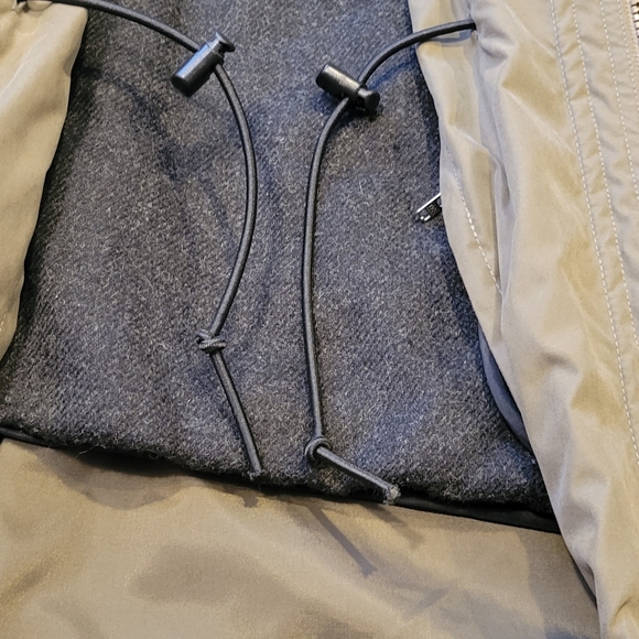 Reduced...Men's Newport Harbor Coat - Picture 9 of 12